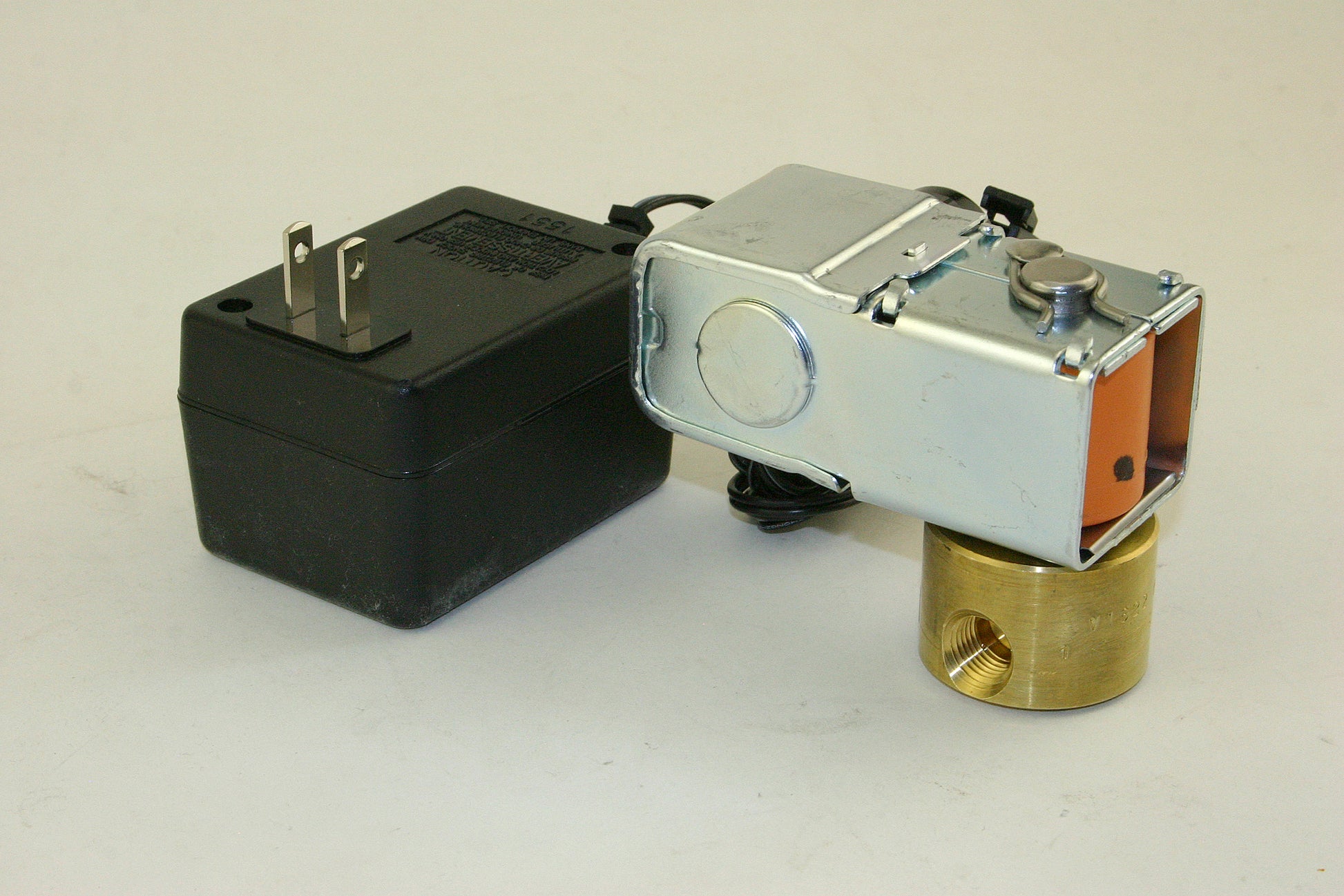 Misting Solenoid Valve - brass body with direct plunger-type valve 